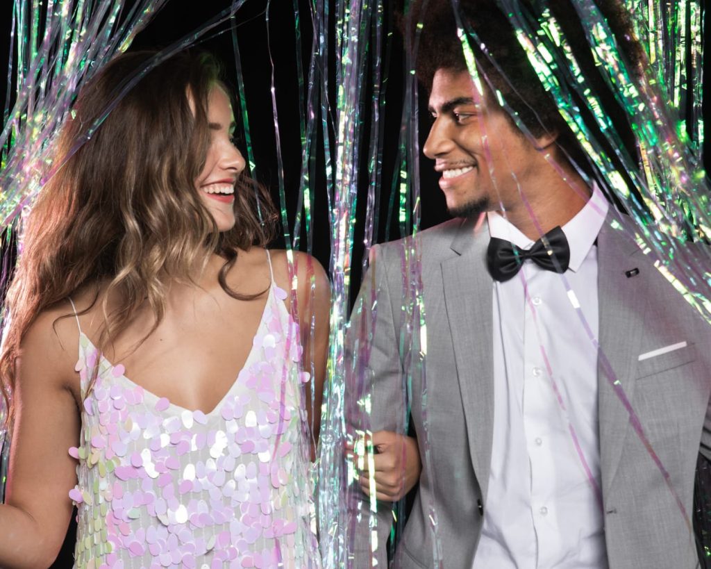 Experiencias interactivas en bodas el auge del fotomatón como elemento dinamizador clave